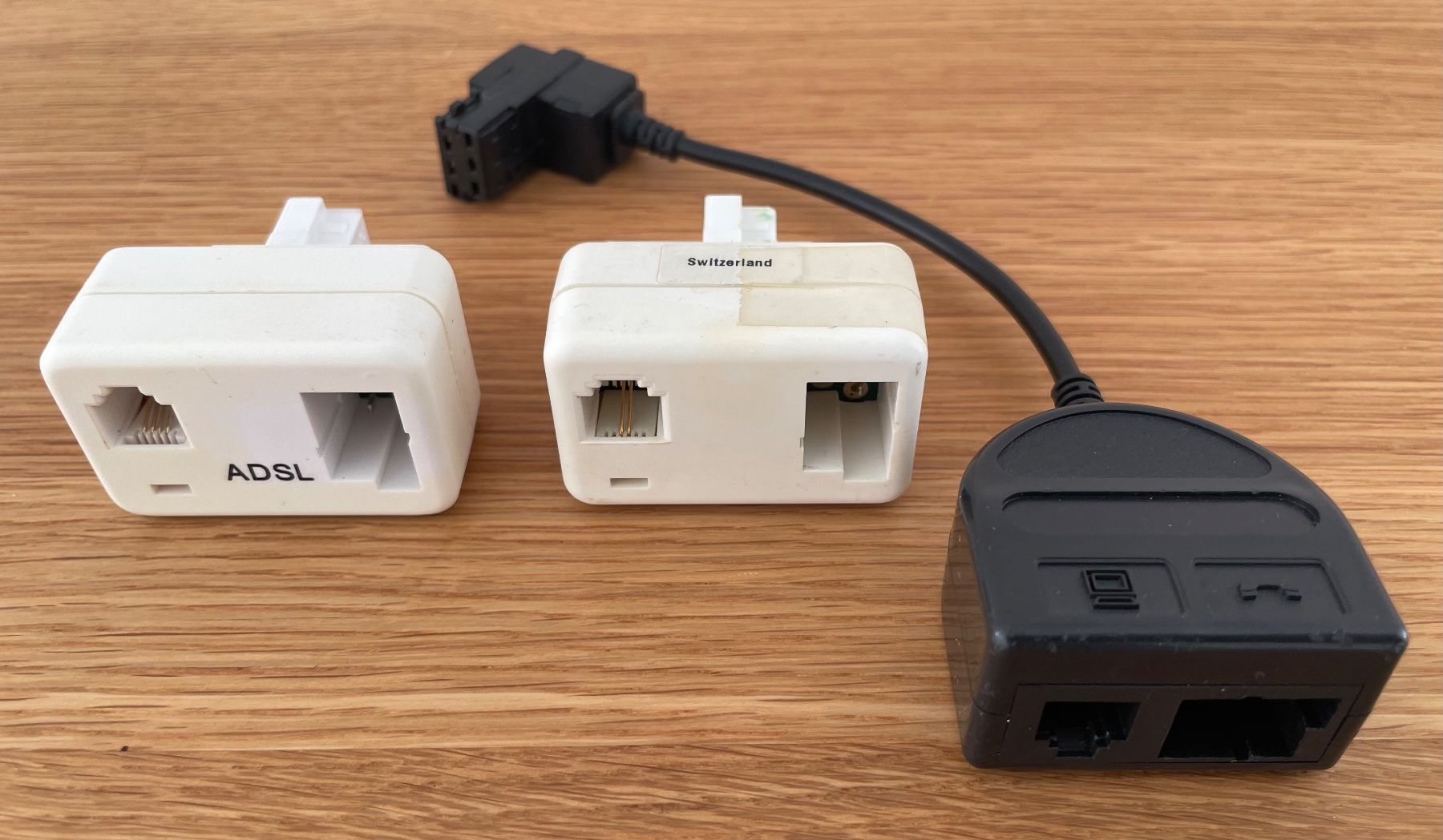 Unità & Adattatore: Div. DSL-Splitter, Telefon Adapter u. Anschlusskabel Telefon – Usato da Eglisau venduto da felix_ch 1