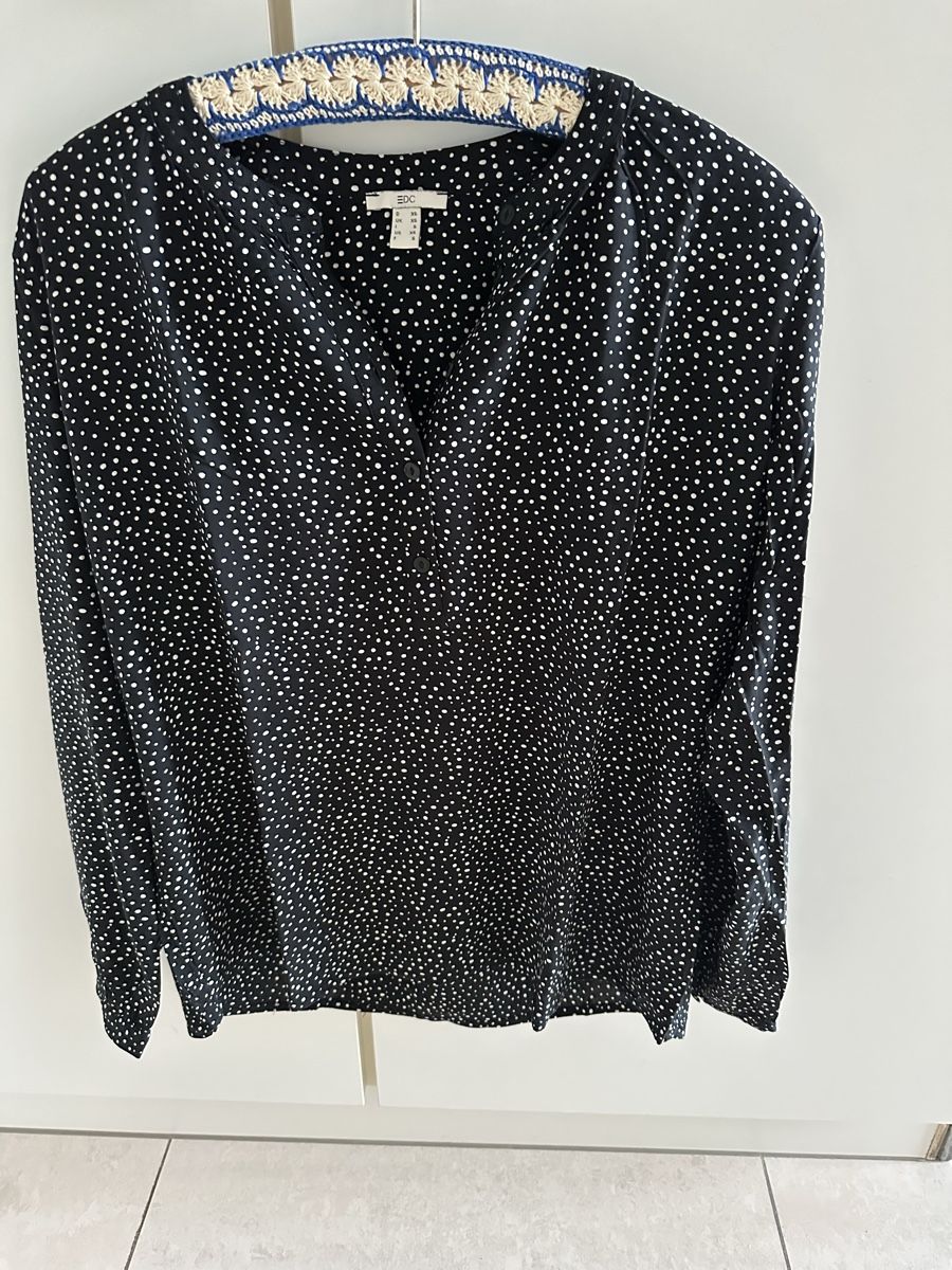 Esprit Camicette: Schwarze Bluse mit Pünktchen von Esprit Gr.M – Usato da Langnau aA venduto da Camelia14 1