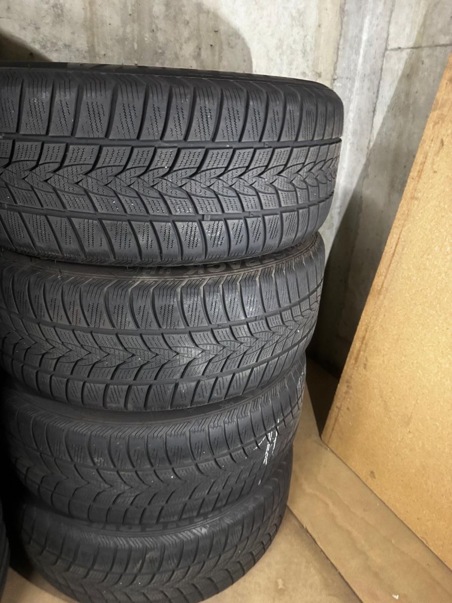 Pneumatici & Ruote complete: Audi Rsq3 Winterkompletträder – Usato da Oftringen venduto da nutzer_123 2