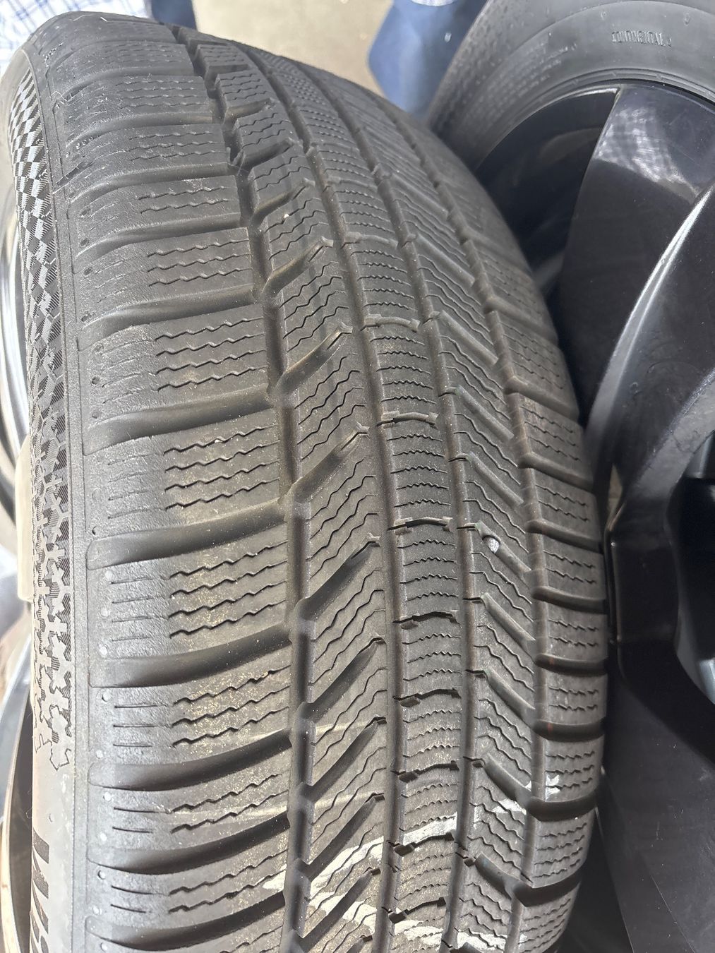 Pneumatici & Ruote complete: Winter Pneu Skoda SuperB – Usato da Lauwil venduto da Turbo-Schnecke 8