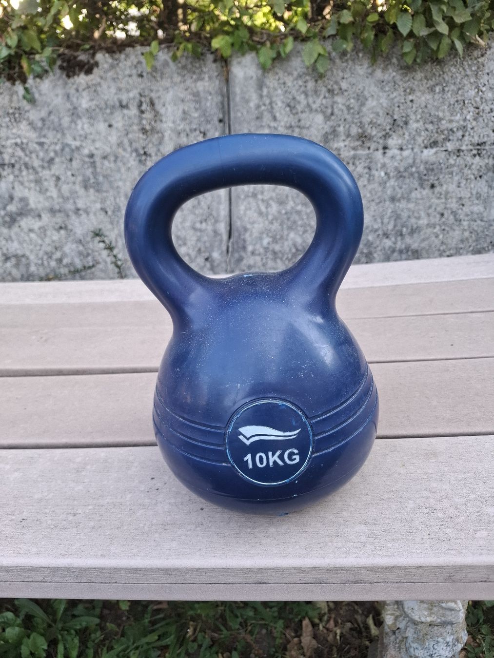 Hanteln & Gewichte: Kettlebellt 10kg – Gebraucht aus Bäretswil von mei_9xvf