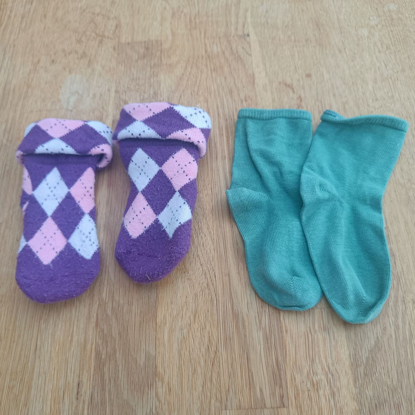 Calze per bambini: Socken Grösse 23-26 – Usato da Jaberg venduto da urig17.
