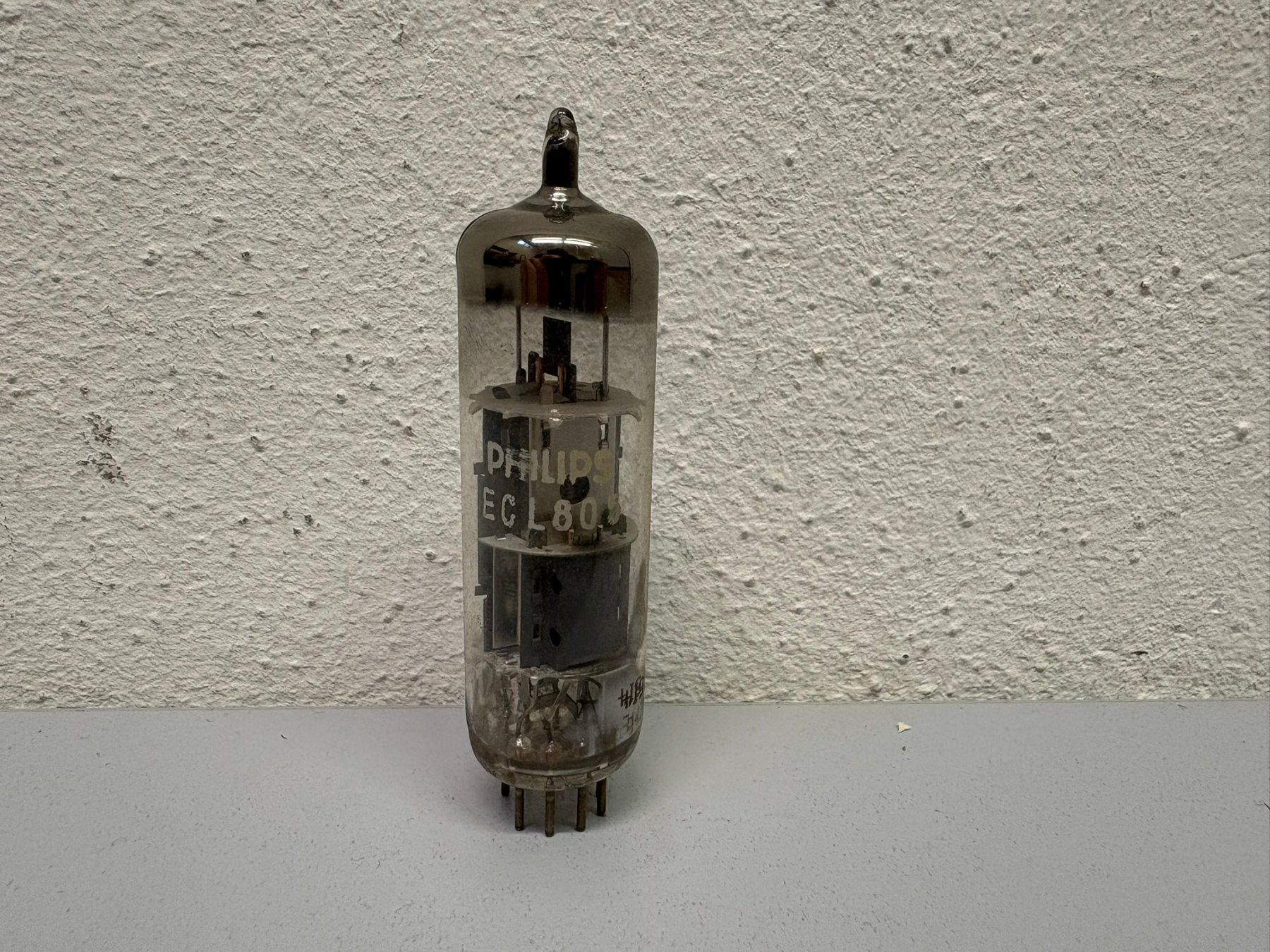 Philips Elektronikbauteile: Philips ECL 805 – Gebraucht aus Hochdorf von av-electronics