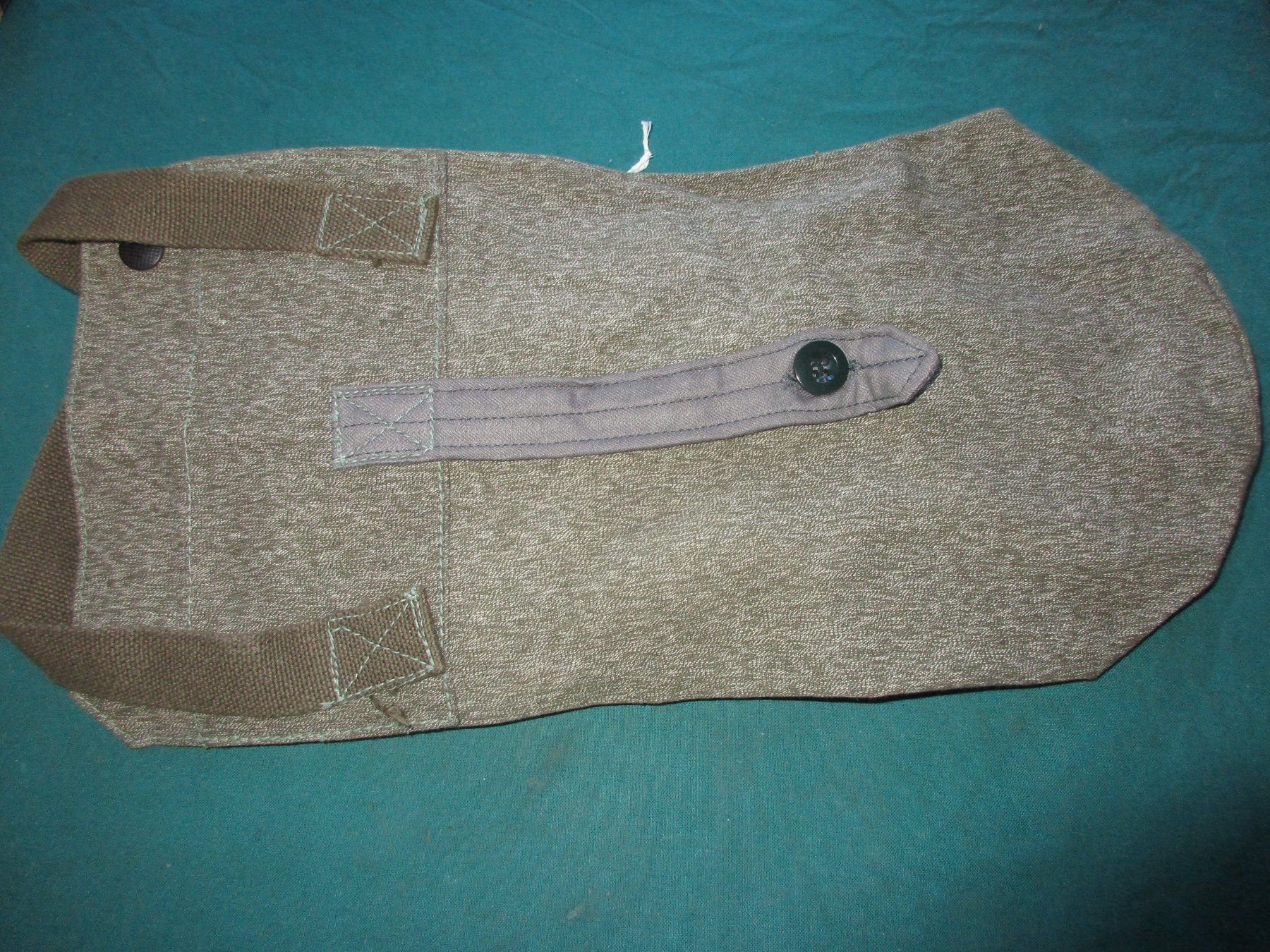 Schweizer Armee Armi bianche: Gasmaskentasche (4) – Usato da Bowil venduto da vifi01 1