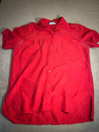 Rote Sommerbluse von Deville, Grösse 40, Top Zustand!