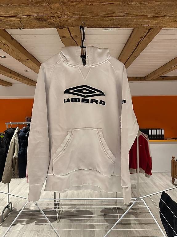 Maglioni & Felpe: Vintage UMBRO Pullover / GR L – Usato da Wädenswil venduto da user00643436