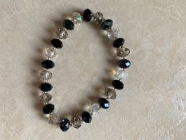 Armband mit schwarz/grau/weissen Kristallen