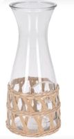 Sommerliche Glas-Karaffe mit Bast-Ummantelung, 1 Liter