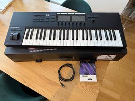 Native Instruments Komplete Kontrol S49 MK2 (Collectors Ed.)