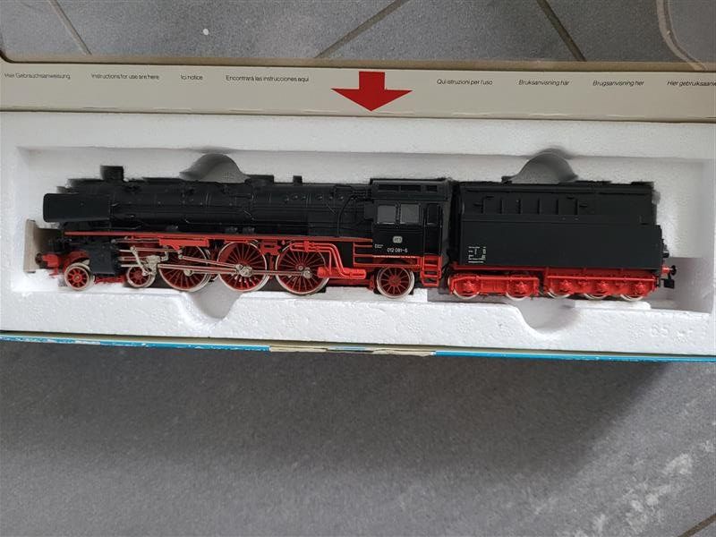 Märklin Modellini di ferrovie: Marklin Hamo Dampflok 012 081-6 – Usato da Hettiswil b. Hindelbank venduto da andrea066
