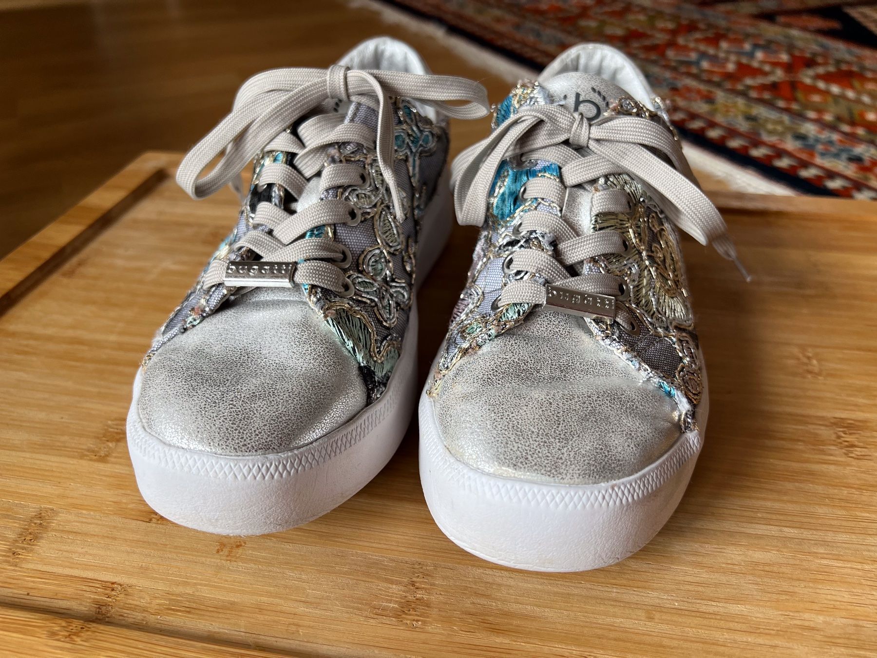 Bugatti Scarpe da donna: Bugatti Schuhe - Einlegesohle aus echtem Leder, Größe 37 – Usato da Tafers venduto da JP911 4