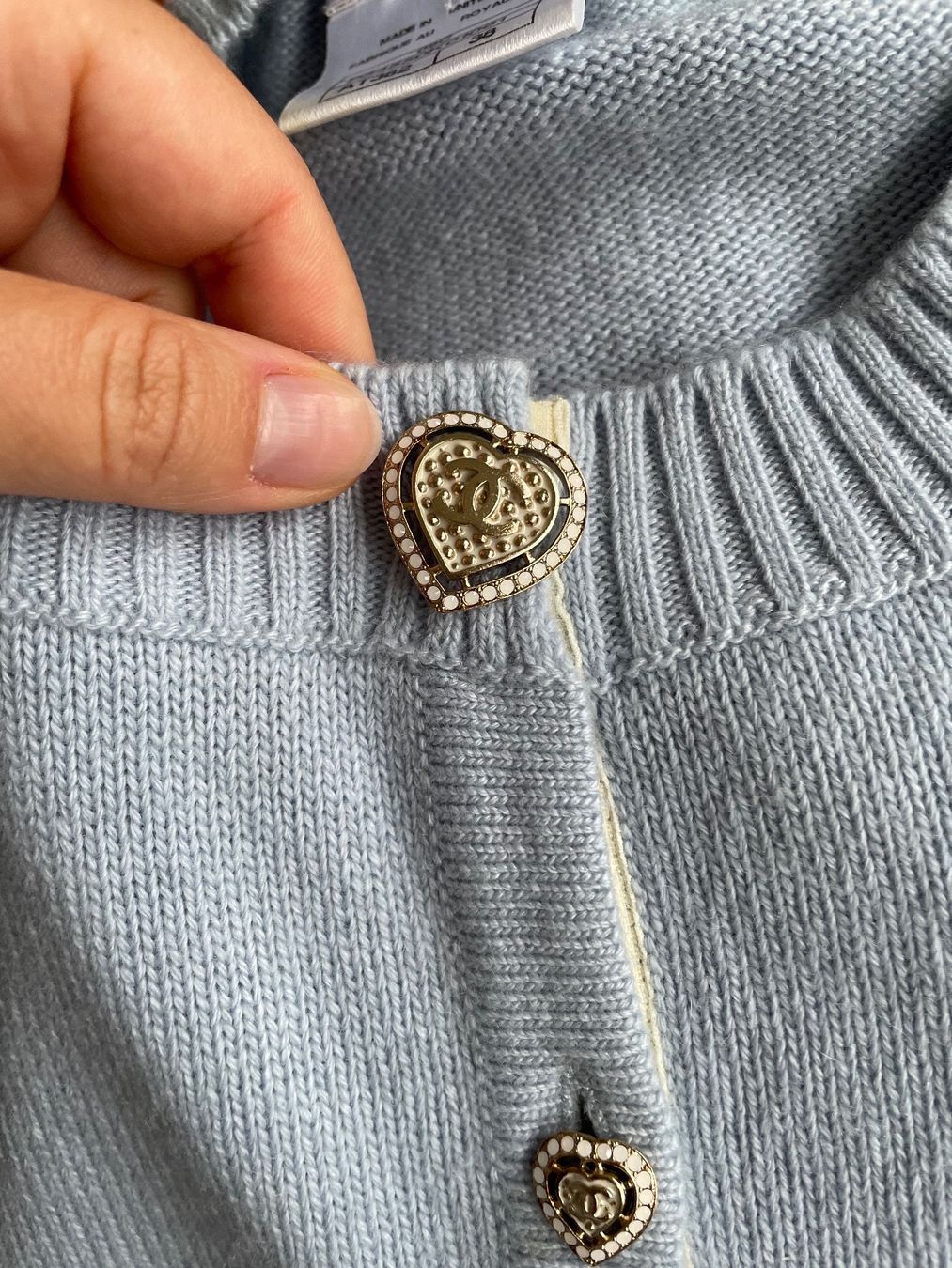 Chanel Pullover & Sweatshirts: Chanel Pullover – Neu (gemäss Beschreibung) aus Winterthur von 19.19 6