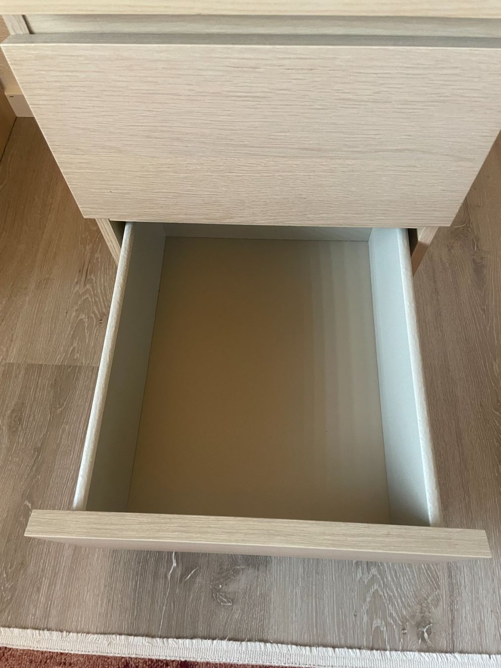 Comodini: Kommode mit 2 x Schubladen – Usato da Schmerikon venduto da die_8b8m 4