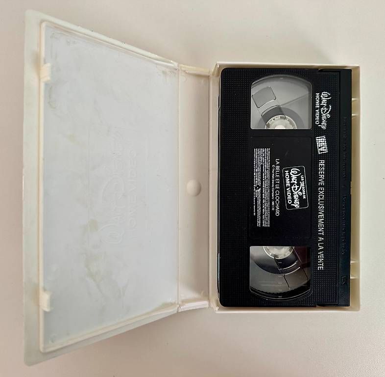 Alle VHS: La Belle et le Clochard Cassette VHS – Gebraucht aus Couvet von Aura_aura 1