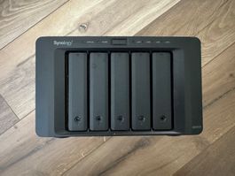 Synology DS1513+, NAS DiskStation 5x 2TB WD RED