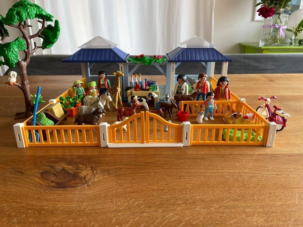 PLAYMOBIL 4529 Hasenfütterung – Spielzeug-Set Für Kinder Ab 4 Jahren, Originalverpackt