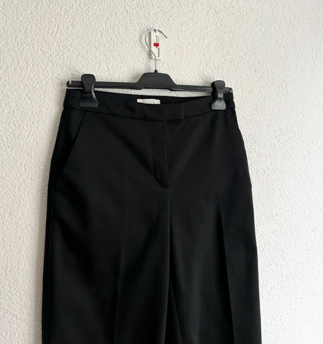 H&M Hosen: H&M Stoffhose, Gr. 36, Schwarz, Top Zustand – Gebraucht aus Chur von faja7000 1