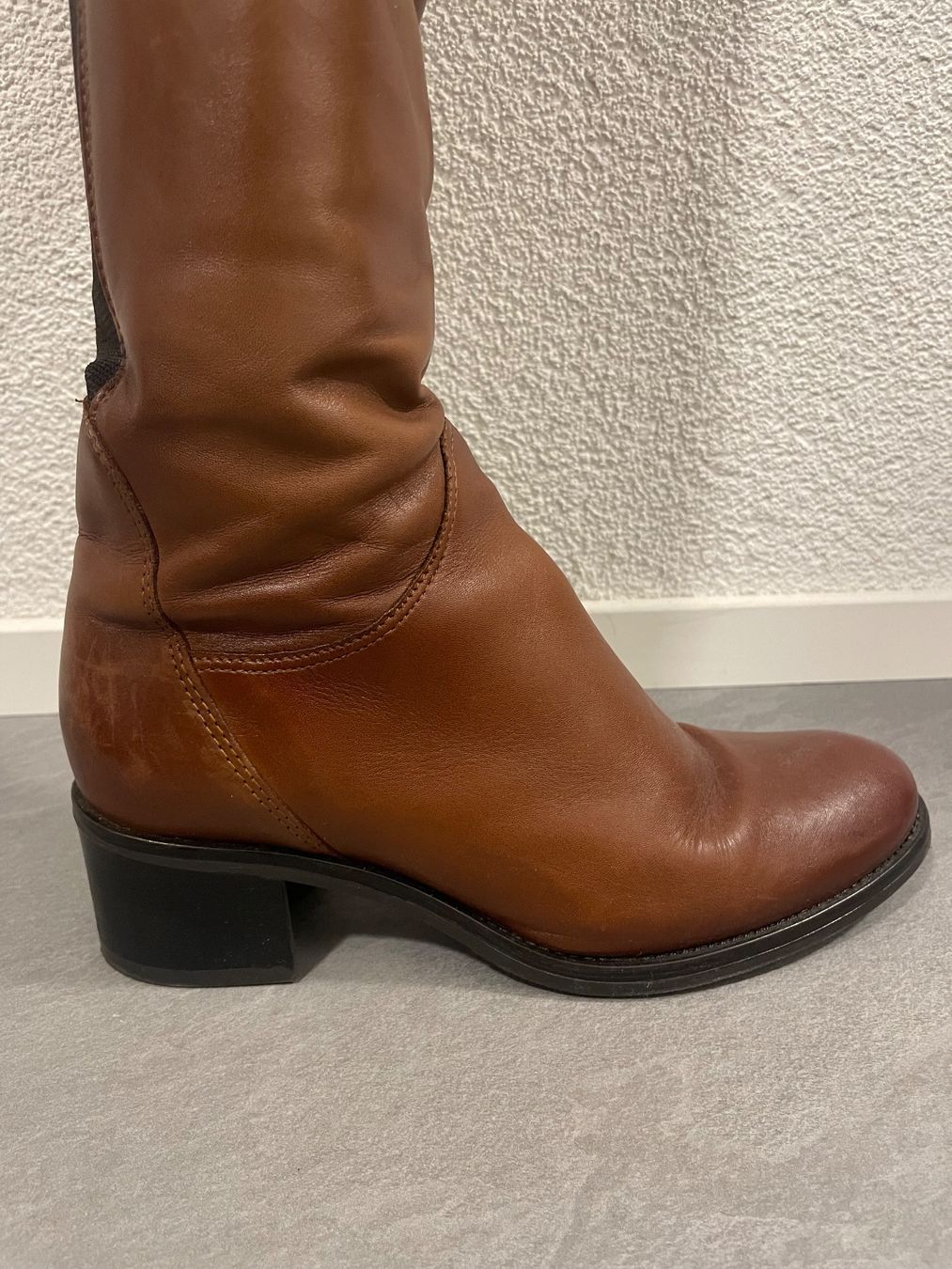 Chaussures hommes: OVERKNEE Stiefel, Grösse 37, Farbe camel – D'occasion à Oberdiessbach par ram_b26k 2