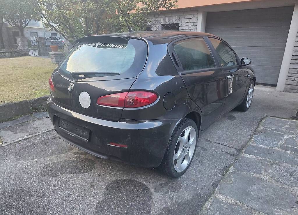 Automobili: Alfa romeo 147 1.9 jtdm – Usato da Bodio TI venduto da bru_85ns 2