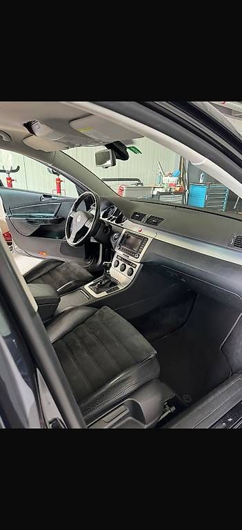 Autos: Volkswagen Passat Variant 2.0 TDI – Gebraucht aus Gland von bru_jcy9 2