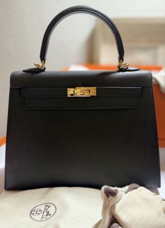 HERMÈS Kelly 25