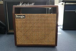 Mesa Boogie Wood-cabinet mit Electro Voice Speaker.