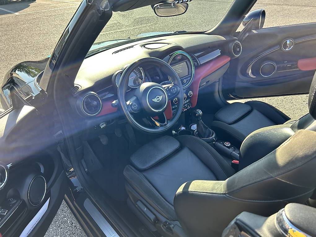 Autos: Mini cabriolet  – D'occasion à Payerne par chr_m9r2 3