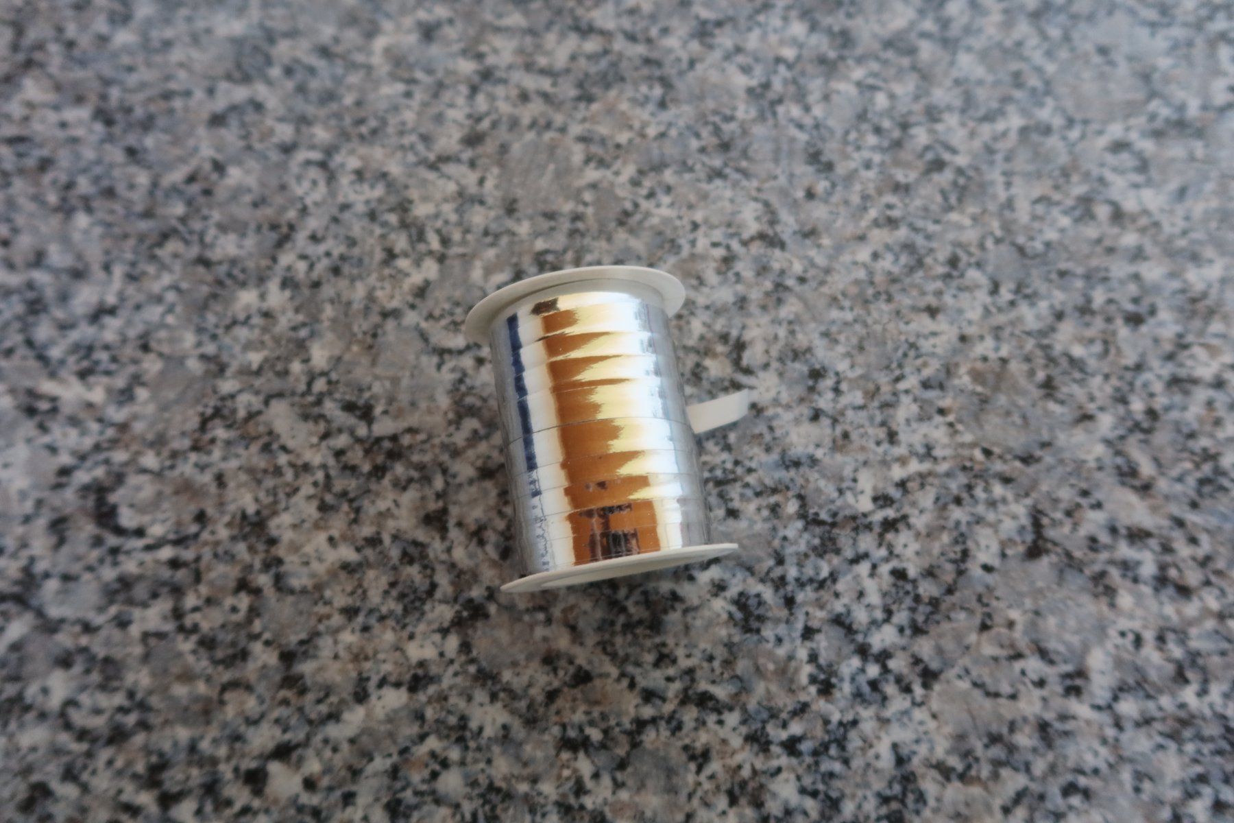 Dekobänder: Geschenkband – Neu und originalverpackt aus Täuffelen von Cindybussy
