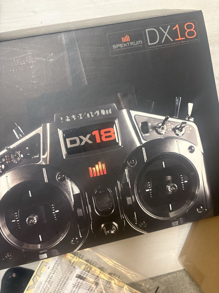 Spektrum Commande à distance: Spektrum DX18 – D'occasion à Mézières FR par Paulwalke3 2