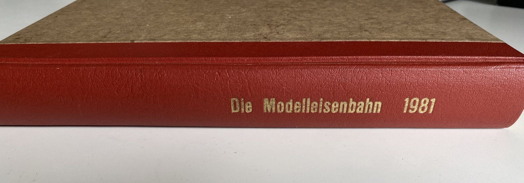 Zeitschriften & Magazine: die MODELLEISENBAHN -  Eisenbahn Jahresausgabe 1981 – Gebraucht aus Hünenberg von Ecila