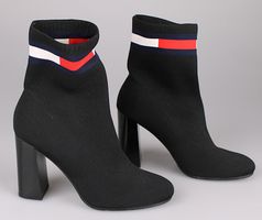 Tommy Hilfiger Sock Heeled Boots / Stiefeletten – Schwarz