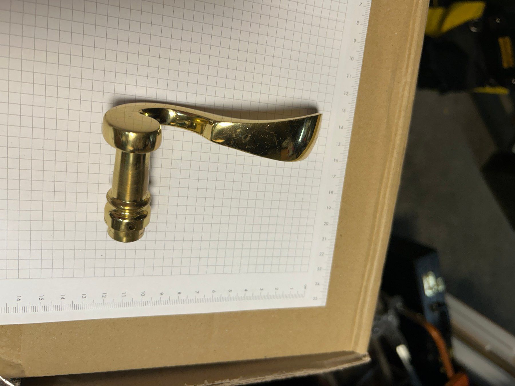 Ferramenta: drücker Links, Lochteil 9 mm, Messing – Nuovo (secondo la descrizione) da hägendorf venduto da hsh4614 1