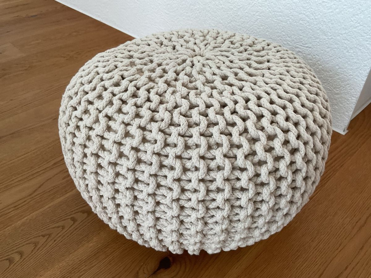 Sgabelli: Strick Pouf / Hocker, beige  – Usato da Bern venduto da kano68 1