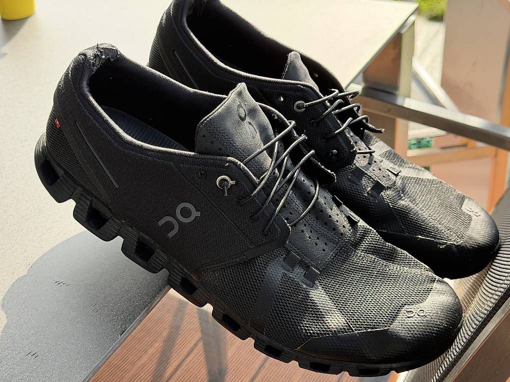 On Scarpe da uomo: On Cloud Schuhe Herren EUR 49 – Usato da Wohlenschwil venduto da Snowbound