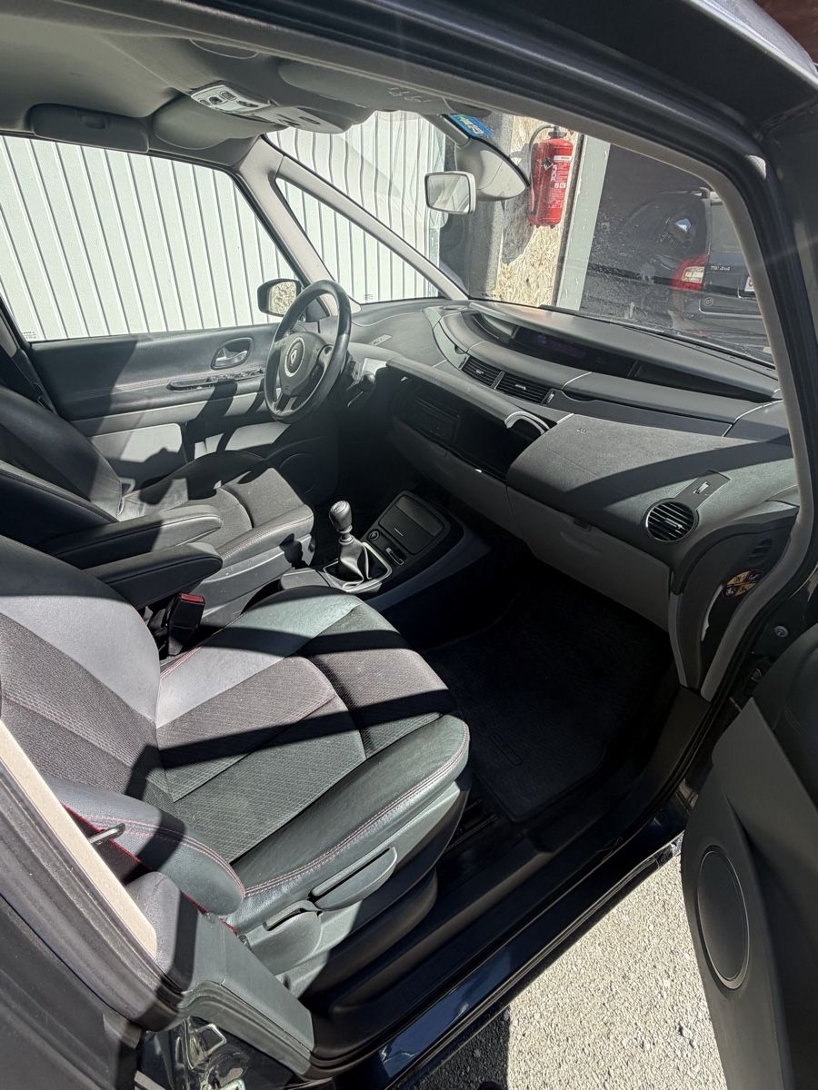 Renault Automobili: Renault Espace 2.0 T mit MFK  – Usato da Domat Ems venduto da qen_7mfm 6