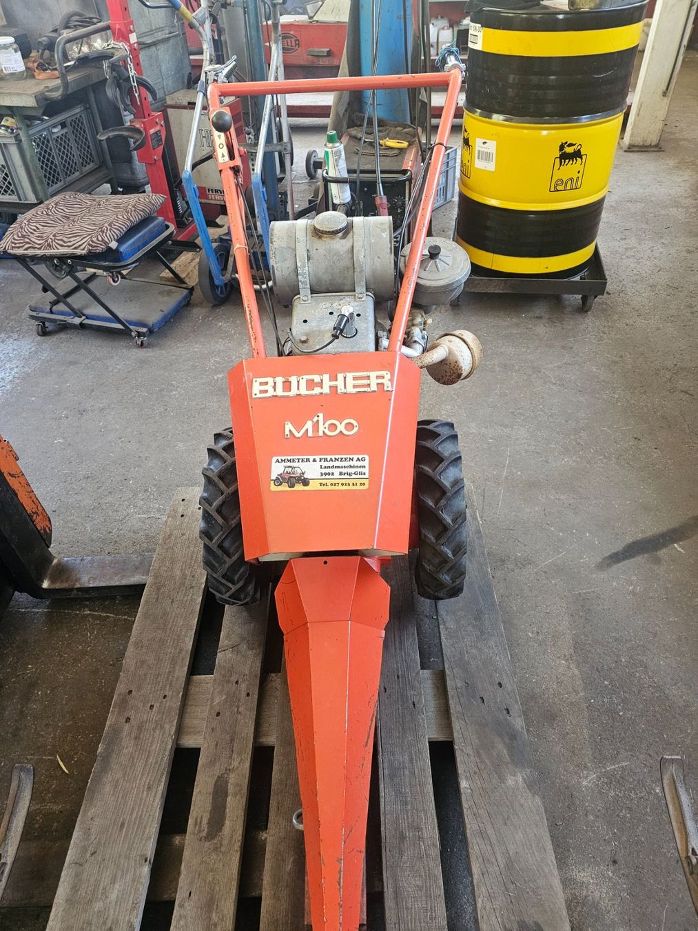 Bucher Toutes les machines: Bucher M100 – D'occasion à saas grund par Bony69