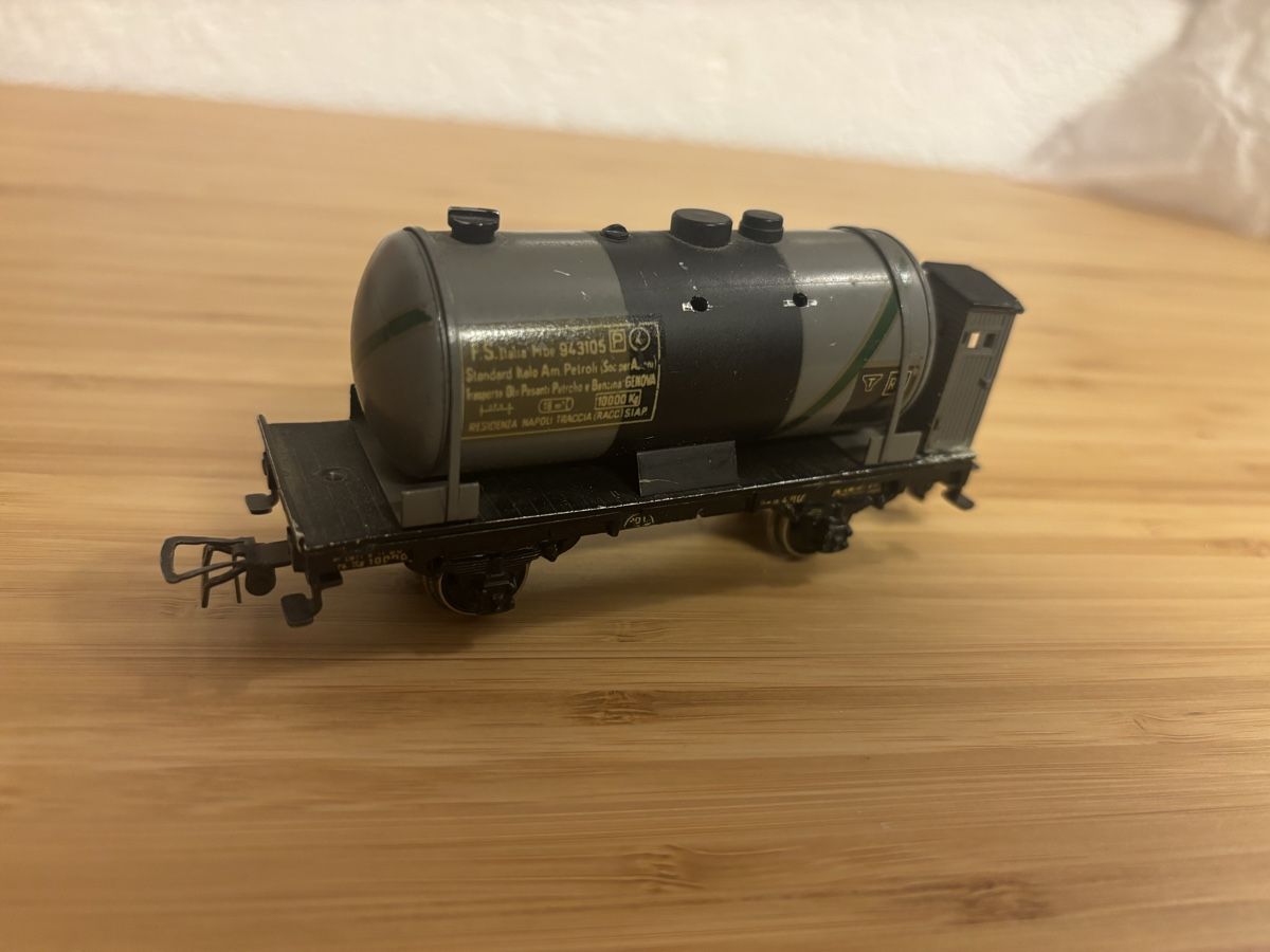 Modellini di ferrovie: Wagon citerne italien  – Usato da Orbe venduto da car_8grw