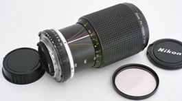 Nikon Zoom Series E 75-150 mm 1:3.5, manuelles Schiebezoom