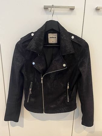 Schwarze Zebra Lederjacke (kein echdleder), Groesse XS