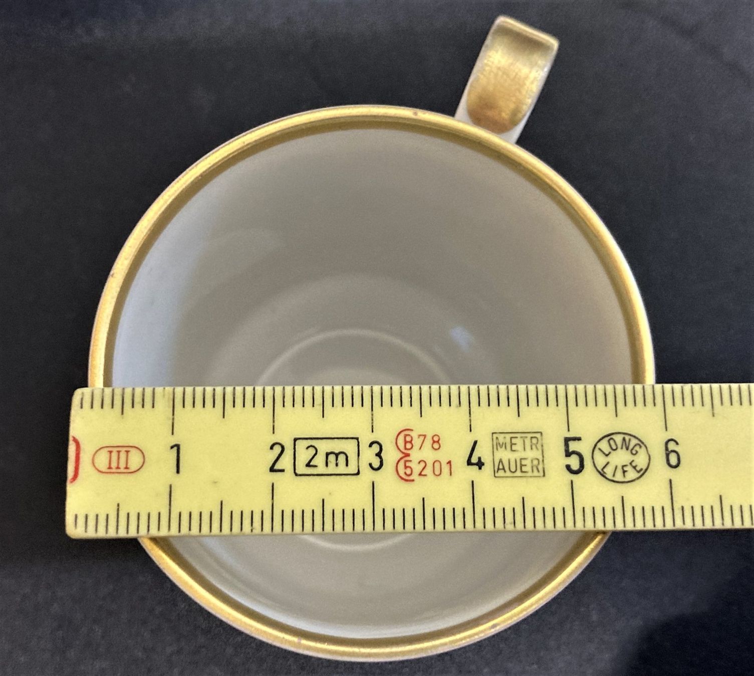 Geschirrsets: Langenthal Mocca Set 3teilig Trachten handbemalt Bâle TOP – Gebraucht aus Wangen b. Olten von Buntgemischt 7