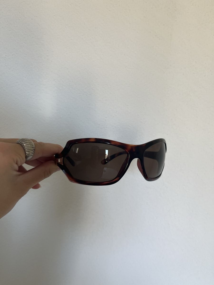 Brillen & Gläser: Y2K Sonnenbrille – Gebraucht aus Bern von noe_vt6q