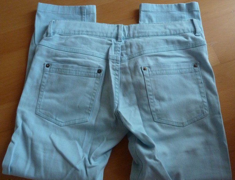 Benetton Pantalons: Hose Benetton Gr 150 / 10-11 Y. – D'occasion à Ruggell par Btt 1