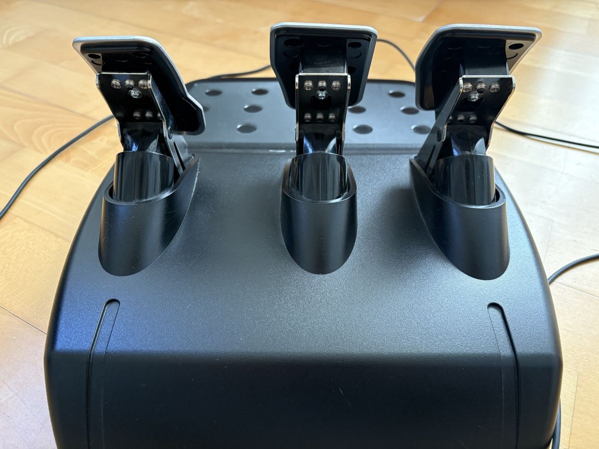 Logitech Controller: Logitech G920 Steering wheel and Pedals – Gebraucht aus Bottmingen von noe_sx9p 5