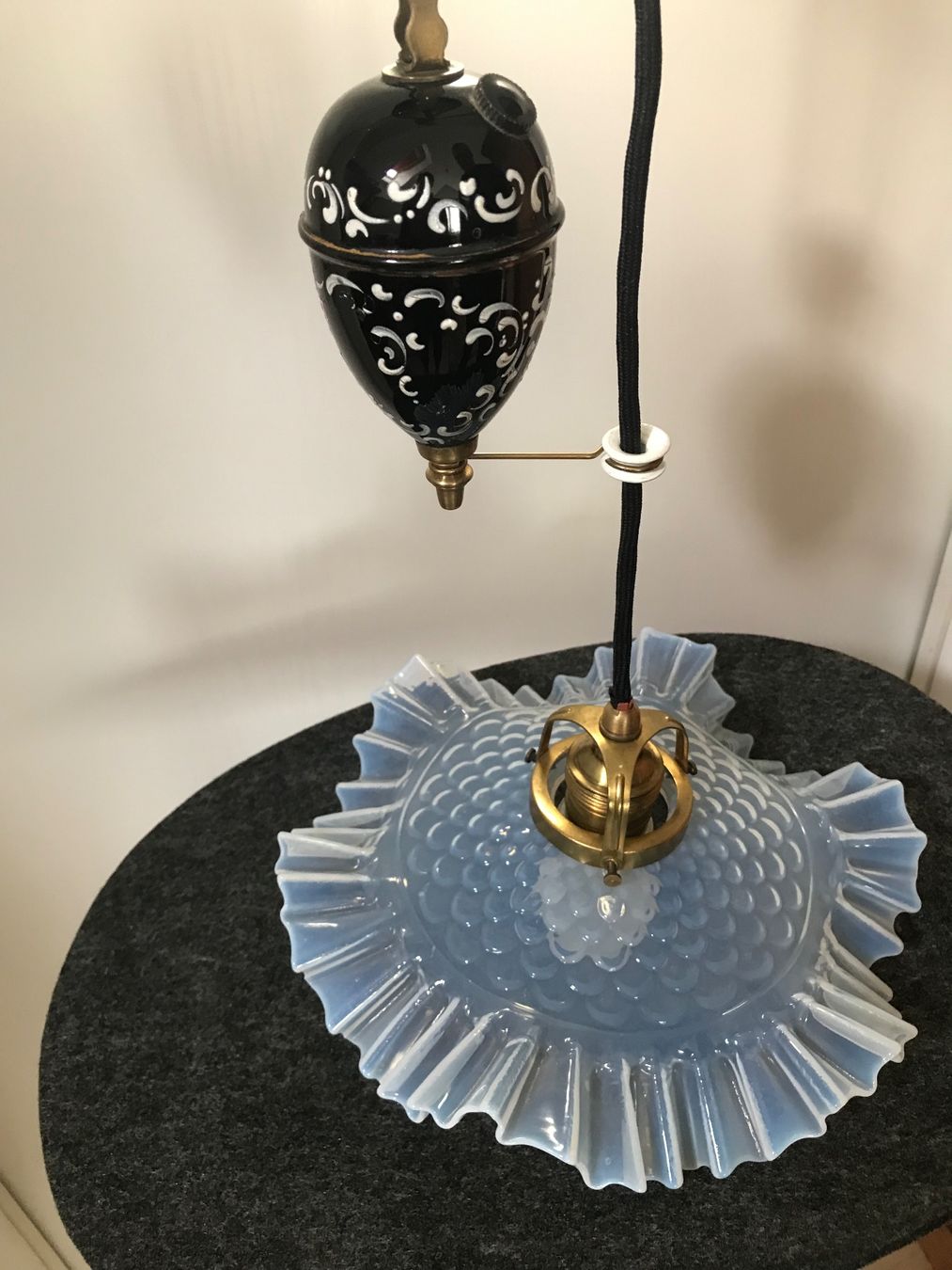 Lampen: Zuglampe wunderschön mit Opalinglas Jugendstil, antik – Gebraucht aus Niederurnen von Guste 4