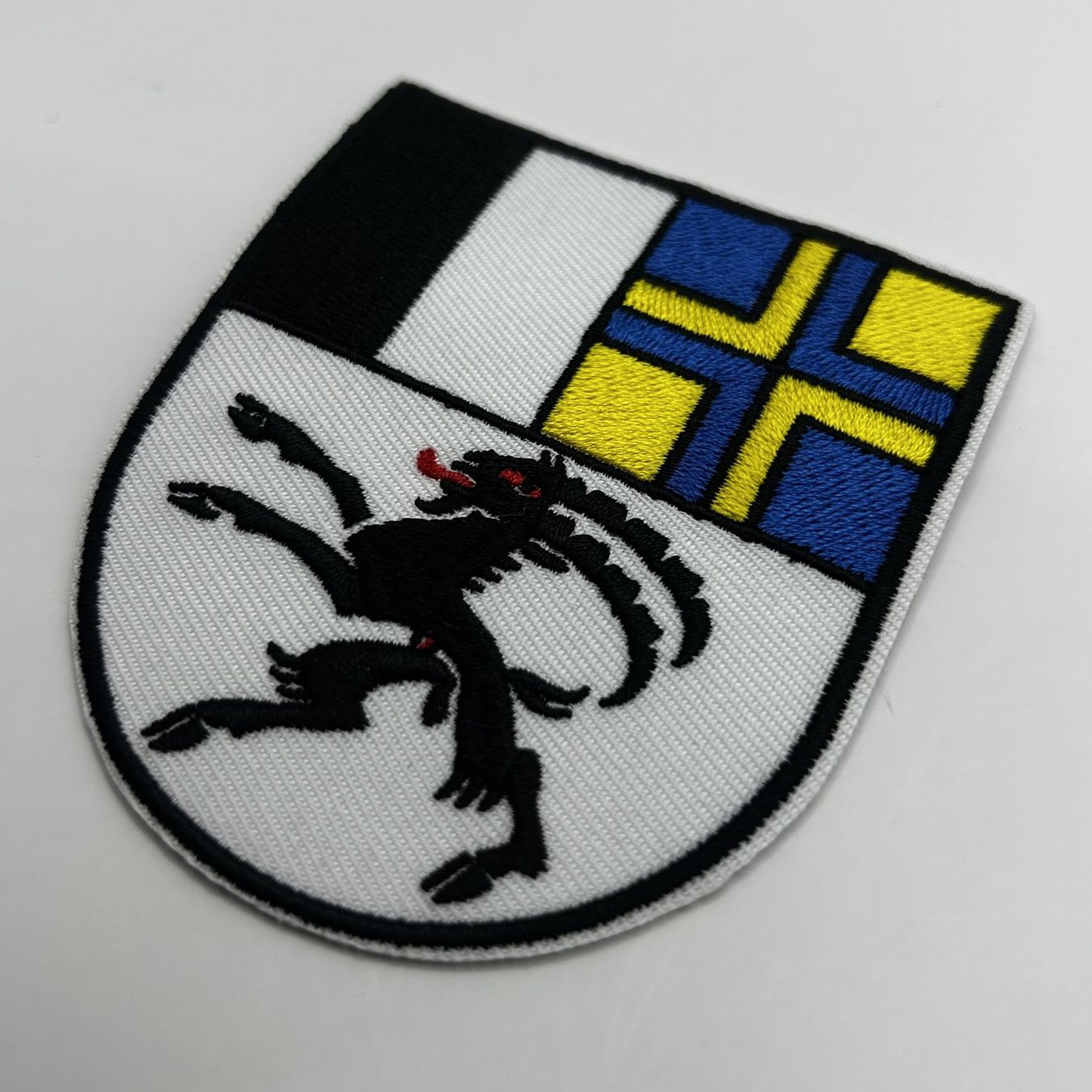 Toppe: Graubünden Aufnäher Badge Patch Engadin Davos Caumasee Chur – Nuovo e nell'imballaggio originale da Dättlikon venduto da easythings 5