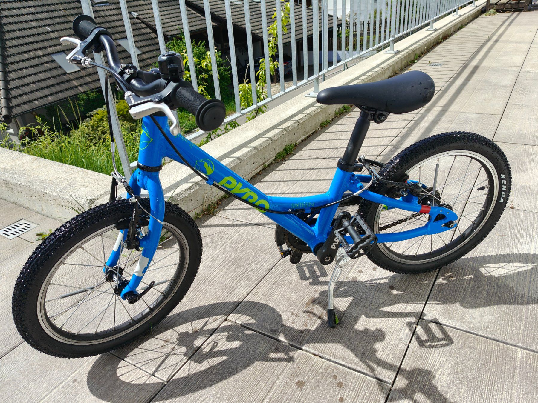 Pyro Vélos: Kindervelo Pyro 16" – D'occasion à Dotzigen par -maisha- 1