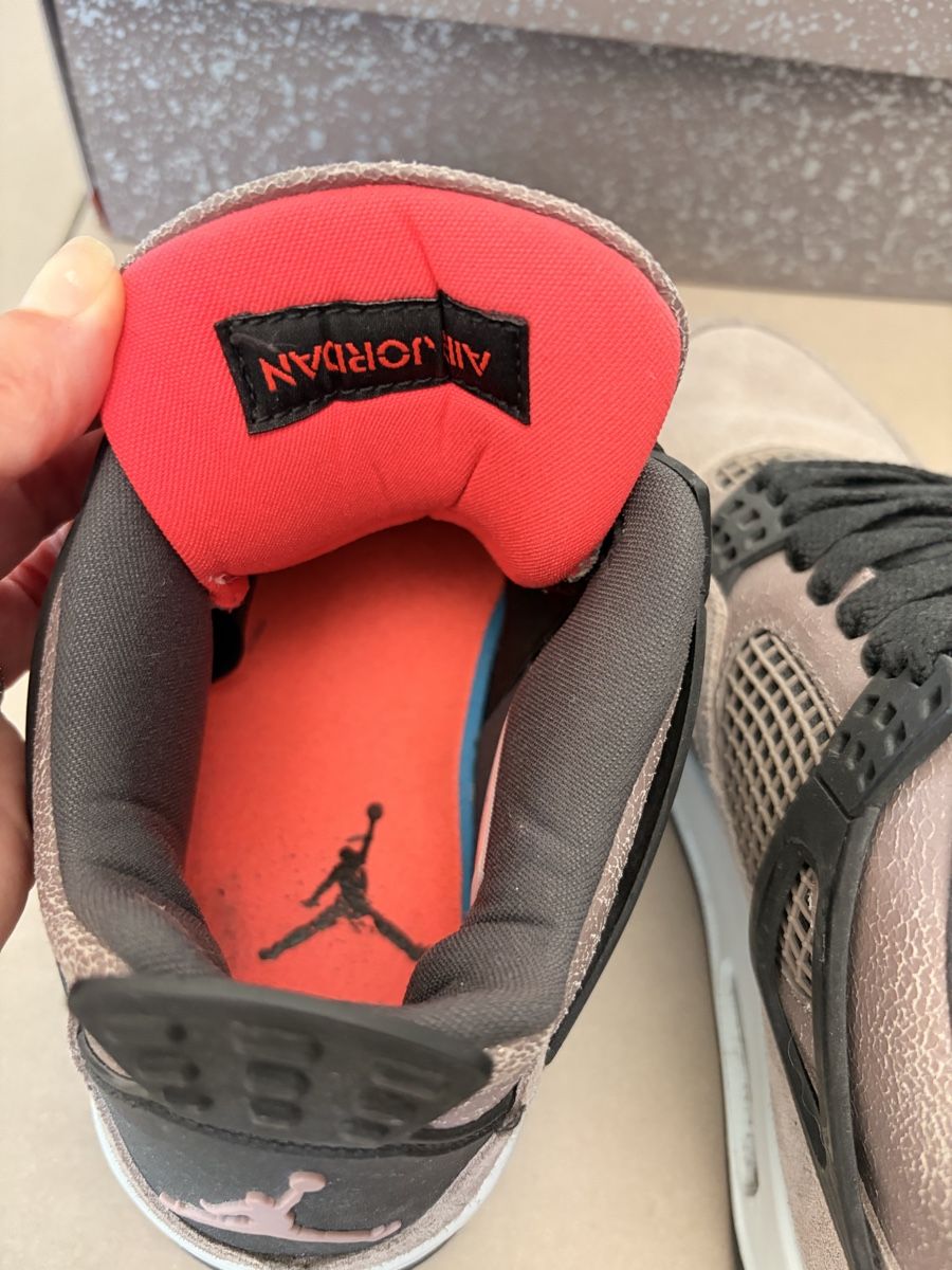 Jordan Herrenschuhe: Air Jordan 4 Retro – Gebraucht aus Henau von Sevi05 5