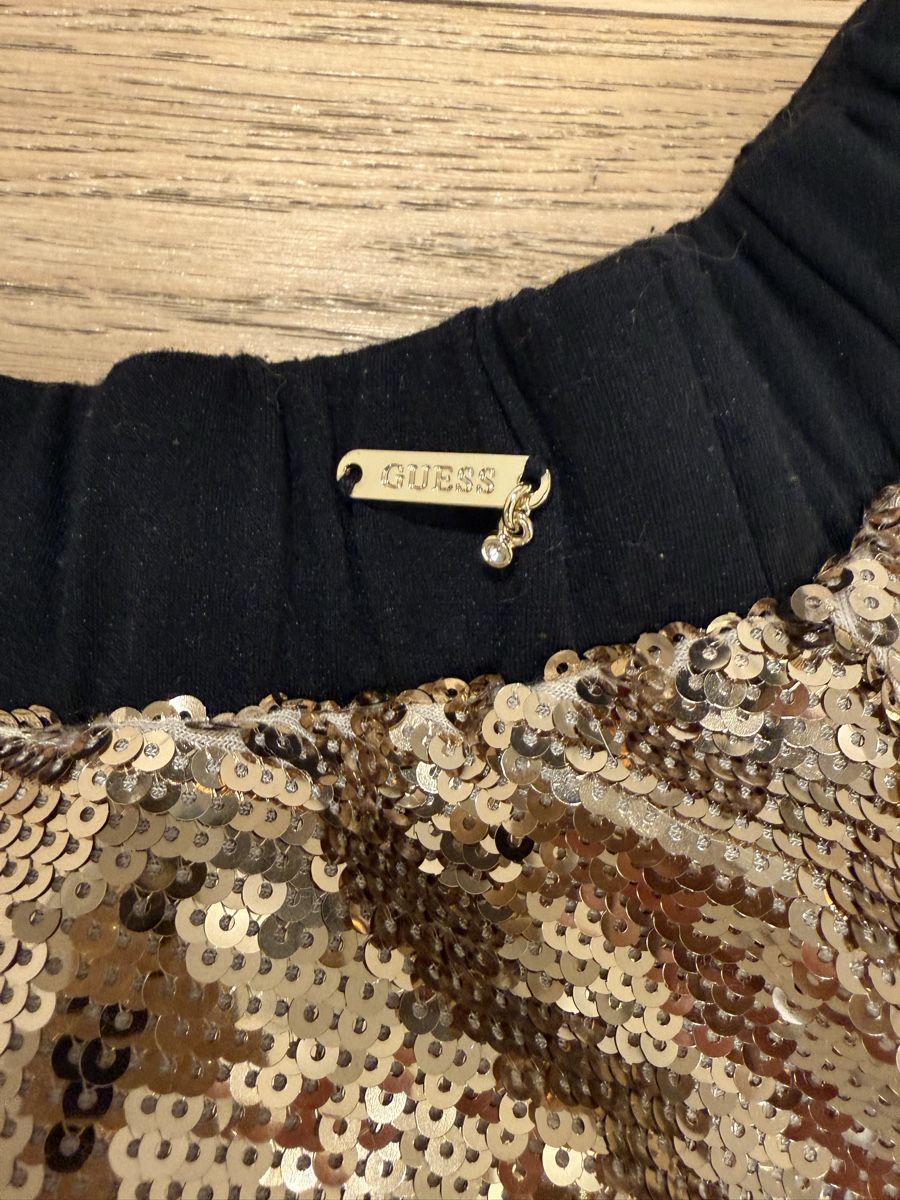 Guess Vestiti & Gonne: Rock von Guess – Usato da Flurlingen venduto da NatDrake 2