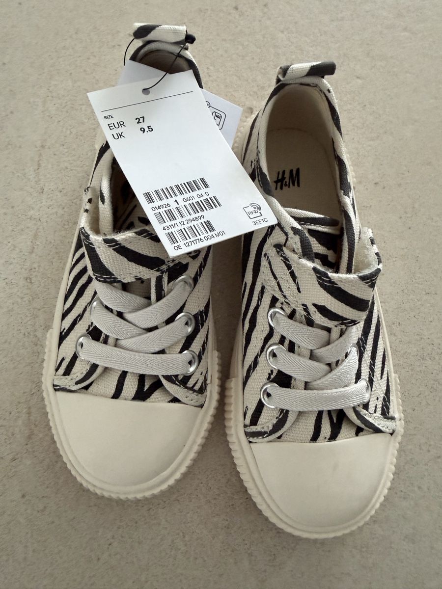 H&M Scarpe per ragazzi: H&M neue Sneakers Gr. 27 – Nuovo e nell'imballaggio originale da Zug venduto da kow_6xr6 2