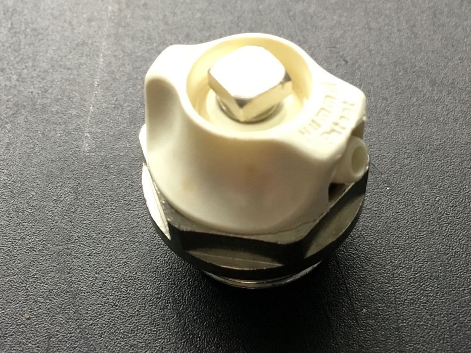 Radiatori: Radiator Lufthahnen  3/8“ Neu – Nuovo (secondo la descrizione) da St. Margrethen SG venduto da alfapeugeot10 2